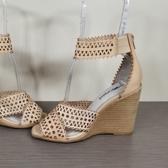 Jeffrey Campbell Besante Strappy Wedge Sandal, Tan Leather, Womens Size 6.5 M - Picture 6 of 11